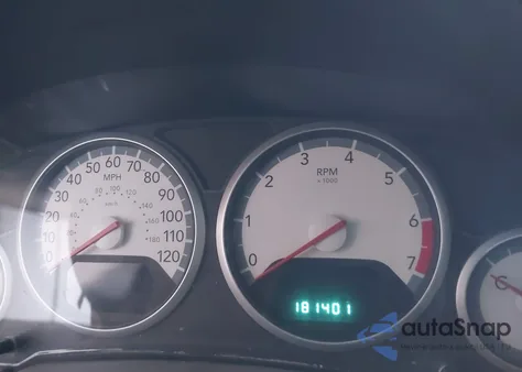 2010 Dodge Grand Caravan Sxt from USA, damaged, VIN 2D4RN5D19AR121578